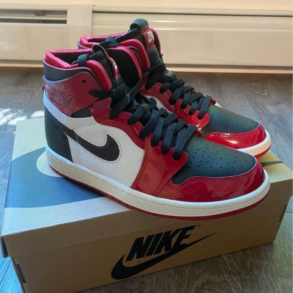 Air Jordan 1 High Patent Chicago Zoom Size 8.5 W - Picture 1 of 7